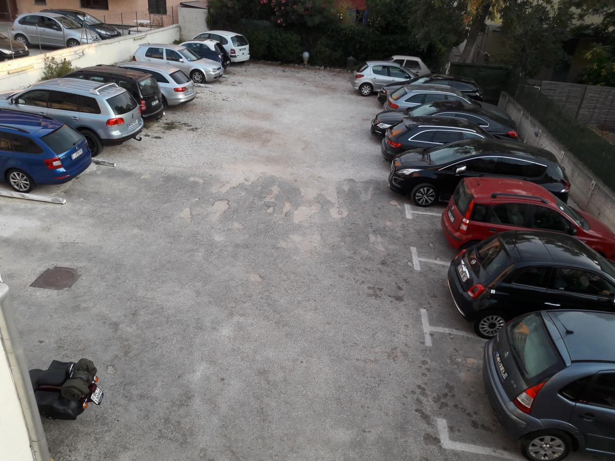 Hotel Du Parc Hyeres Luaran gambar